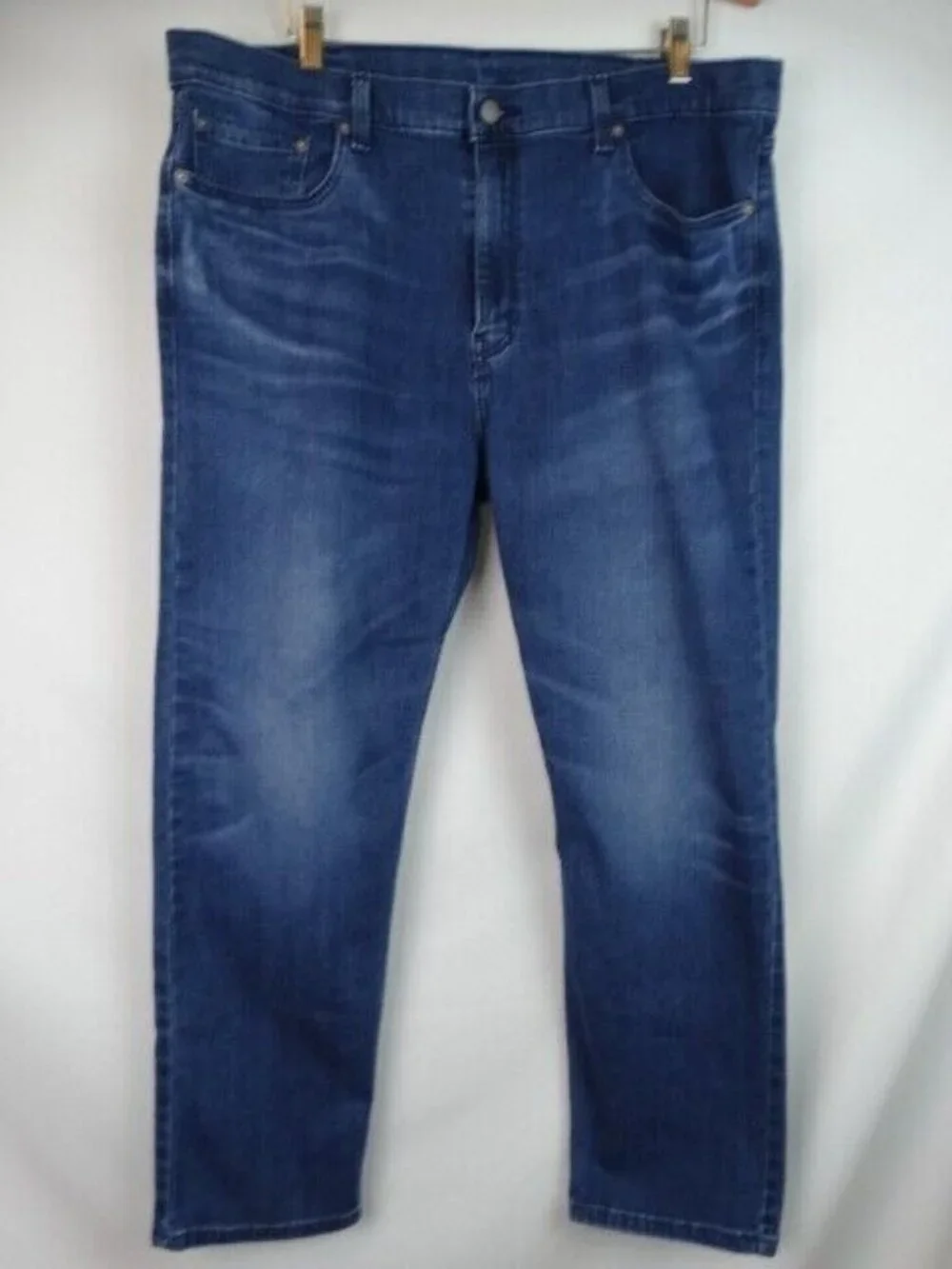 Levis levi men